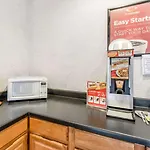 Econo Lodge Altoona I-99